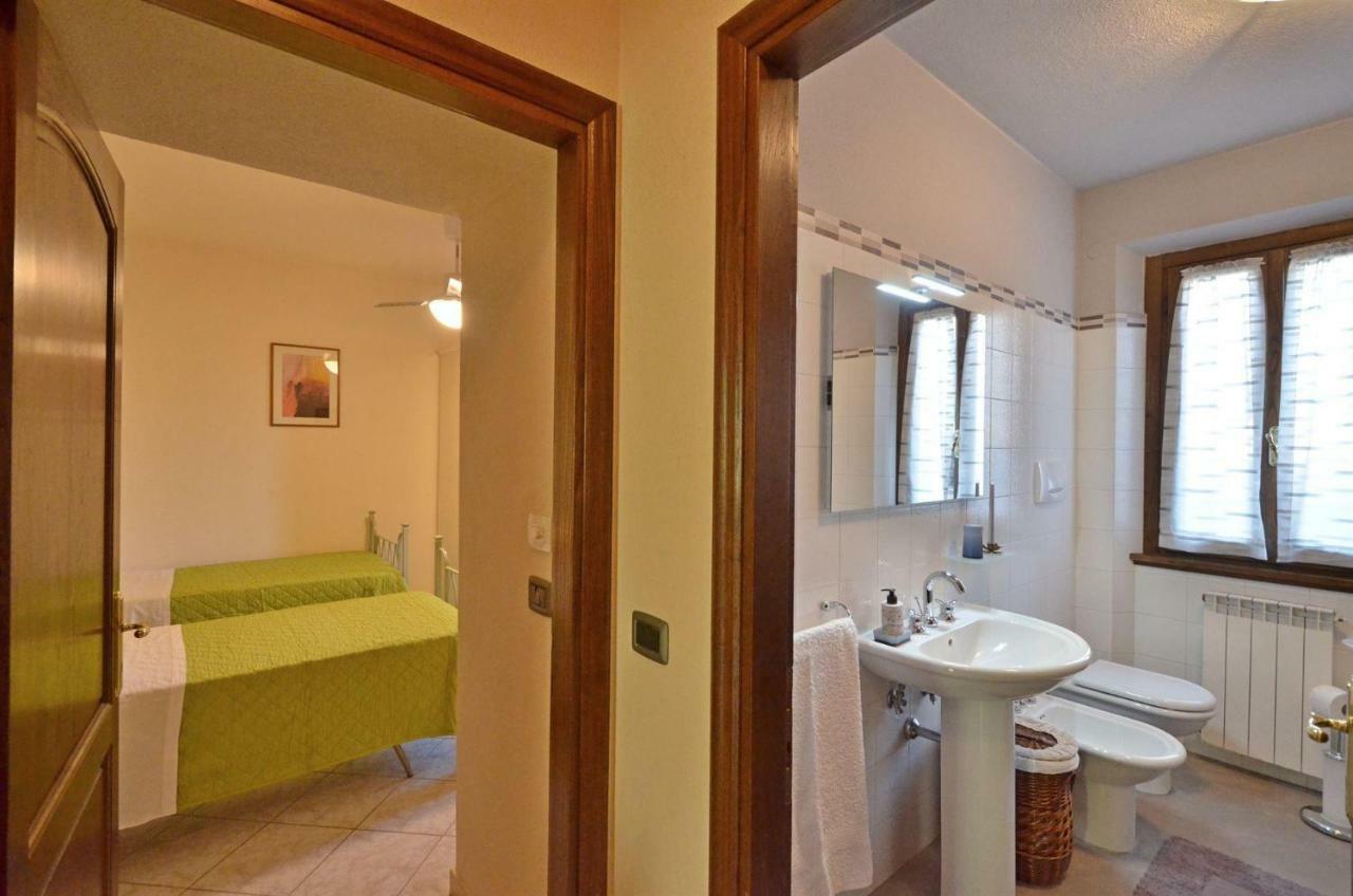 カヴリーリア Casa Il Pinoヴィラ エクステリア 写真