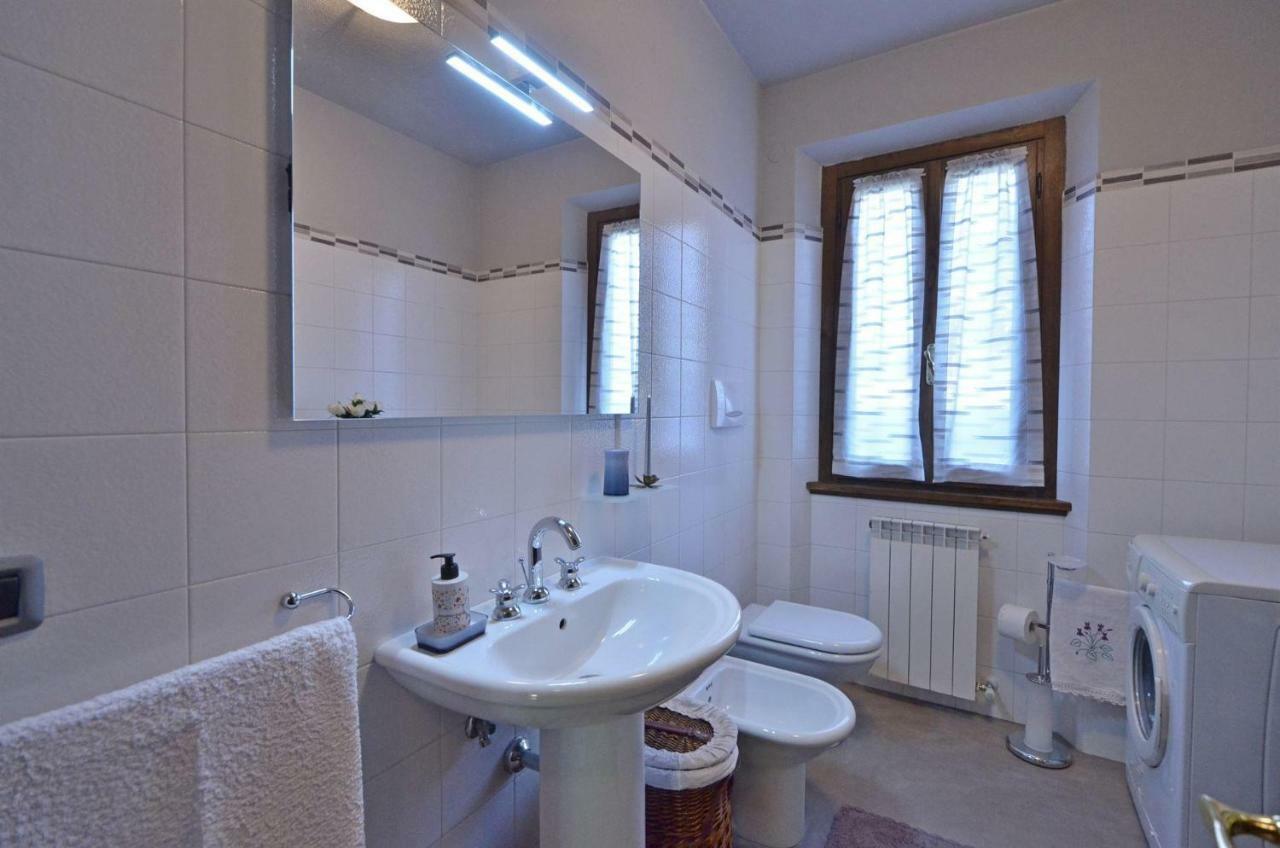 カヴリーリア Casa Il Pinoヴィラ エクステリア 写真