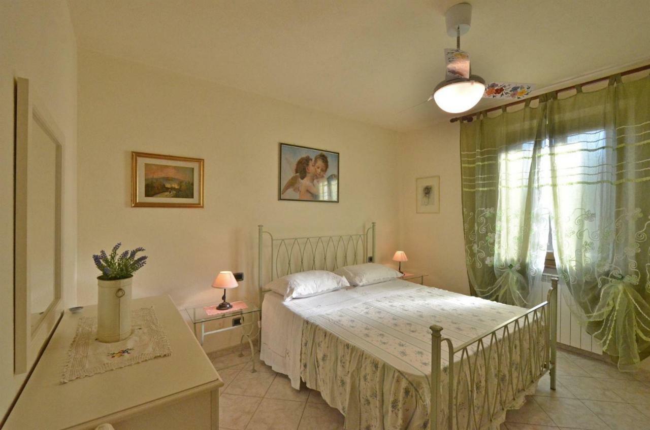 カヴリーリア Casa Il Pinoヴィラ エクステリア 写真